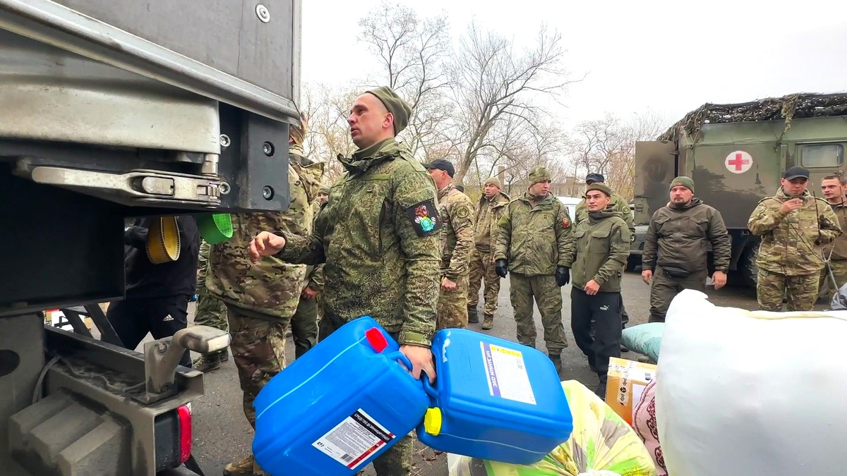    Медикаменты, стройматериалы и технику доставили на Донбасс из Югры