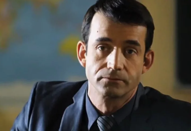 Дмитрий Певцов