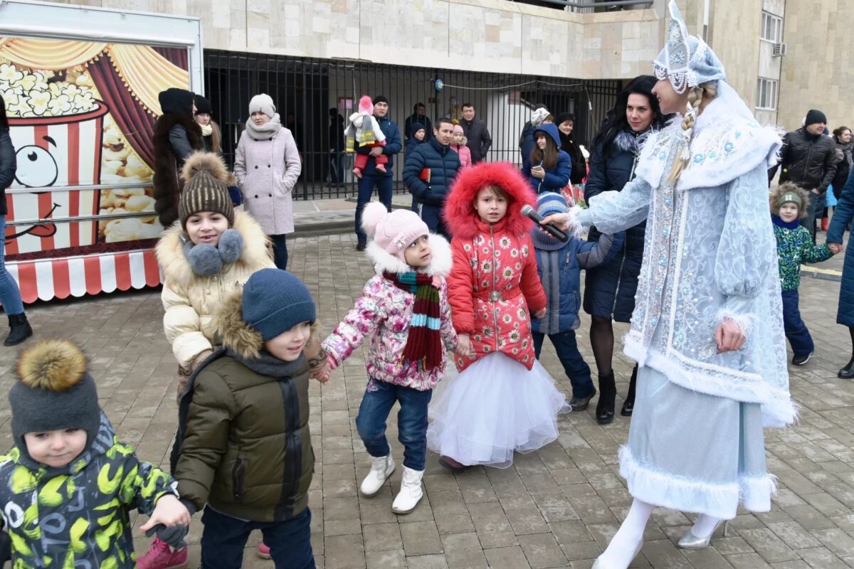    В центре Астрахани установят 80-метровую светодиодную музыкальную арку