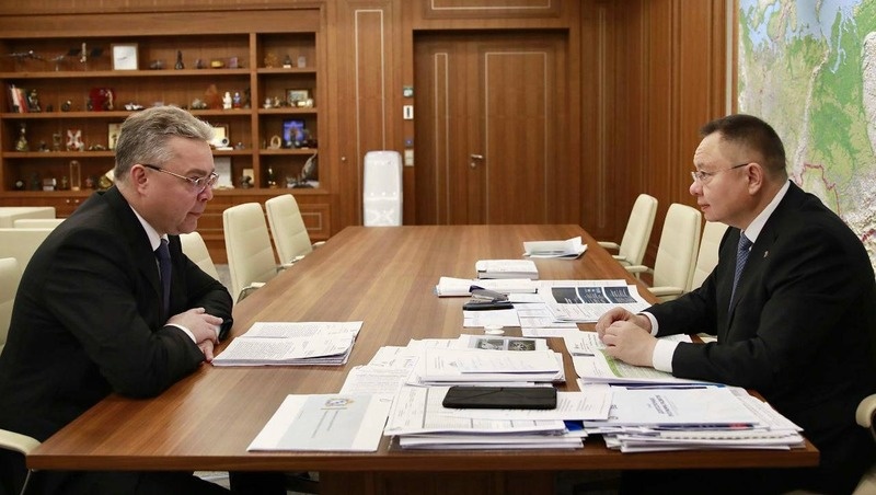    Встреча губернатора с главой Минстроя РФ Фото: Губернатор Ставрополья Владимир Владимиров
