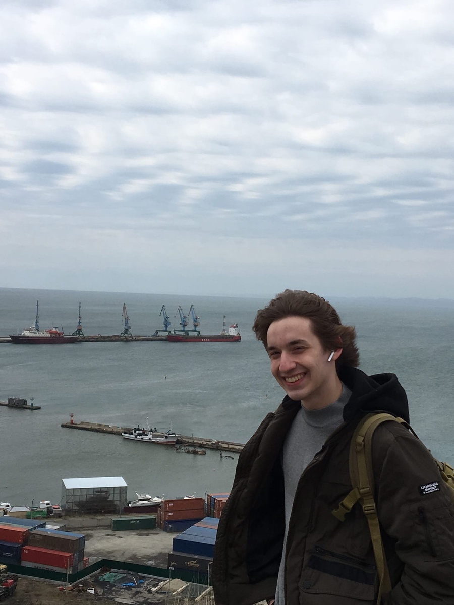 Витя в путешествии от БЧП. Сахалин и Курильские острова