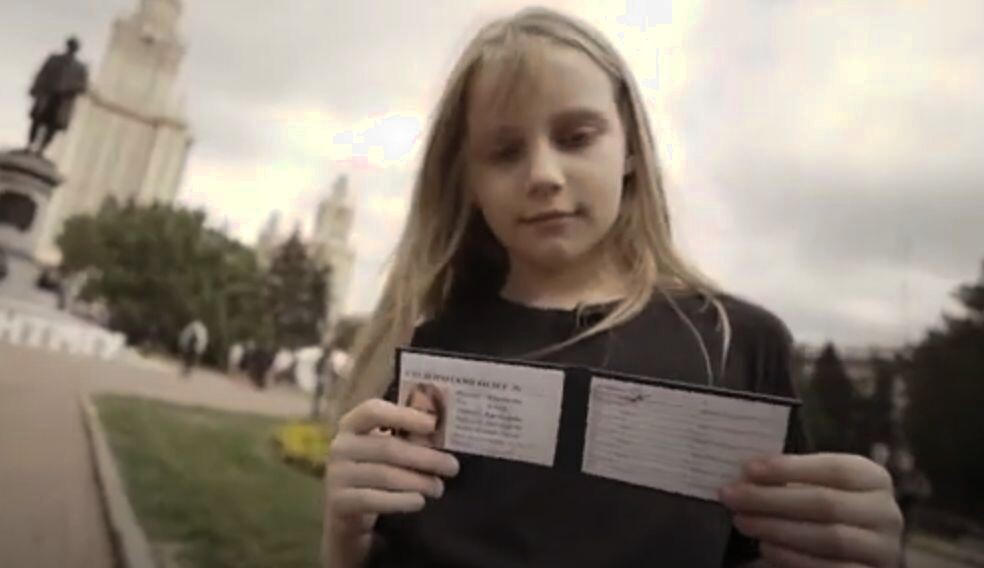 Алиса стала самой юной студенткой, поступив на платное отделение факультета психологии МГУ