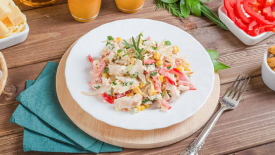    Салат с курицей, фасолью и перцем: сытный и вкусный ПП-перекус Алина Городниченко