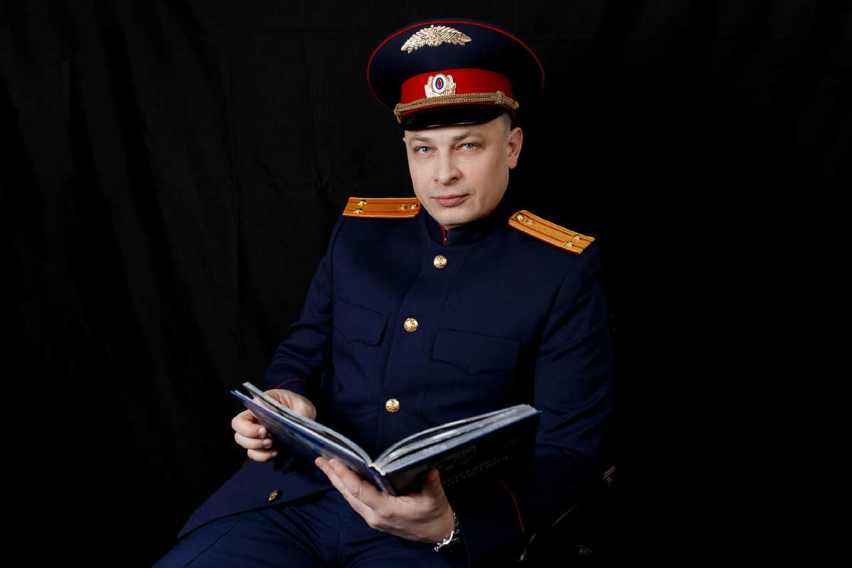 Лесовский Илья Сергеевич БРАТ государственного обвинителя (очень похожи!!!)