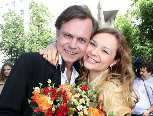 Владимир Левкин и Марина Ичетовкина поженились в 2012 году, на свет появилась дочь Ника.
