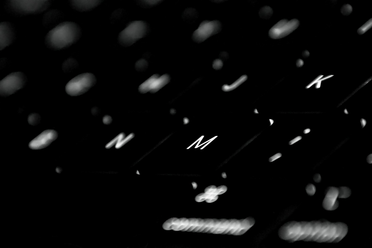 Раскрыть выпустить. Жесты открытости. Раскрыть выпустить. Раскрыть выпустить. Дизайн выпускного альбома.