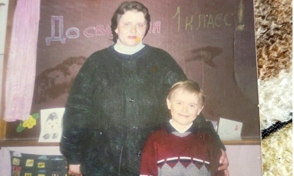 Фото: Елена Ревенок с сыном / Из личного архива семьи