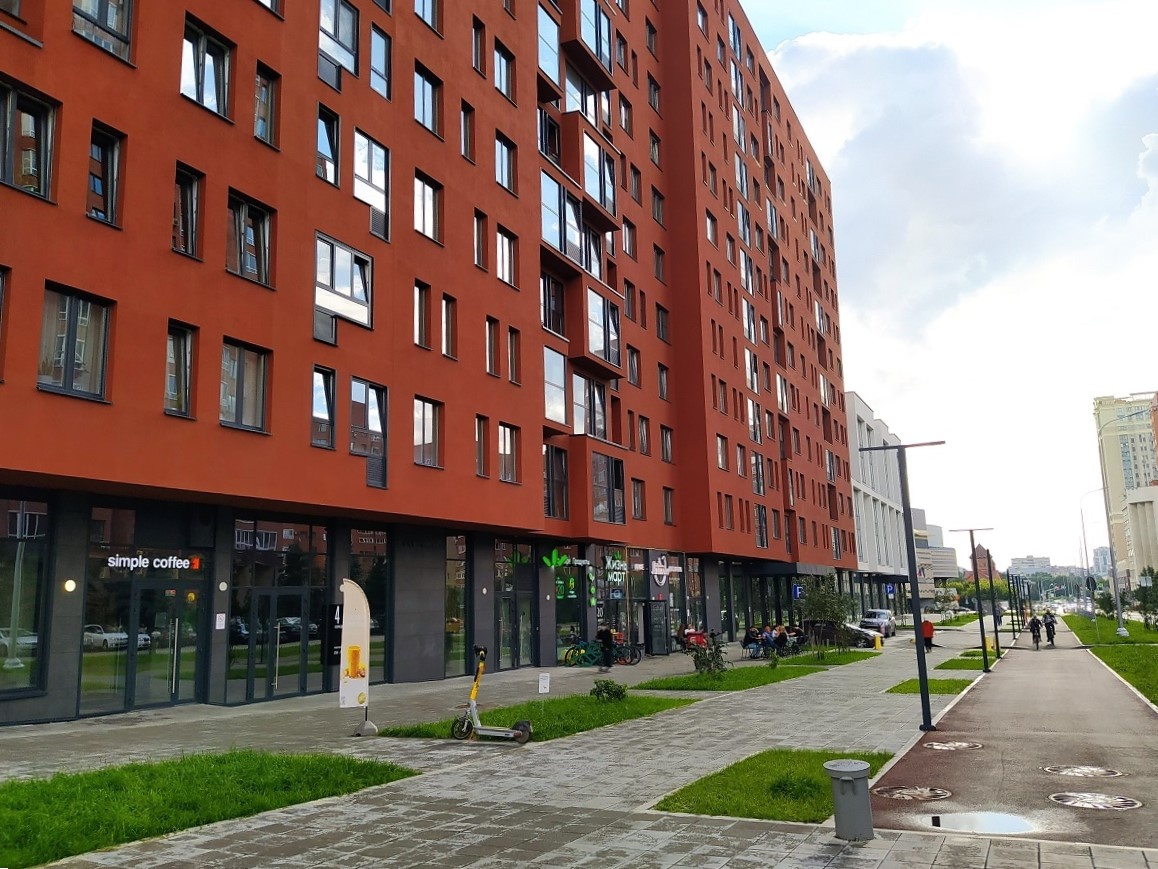 Улица Тверитина (Екатеринбург). Жилой квартал LevelUp. В районе Луначарского 