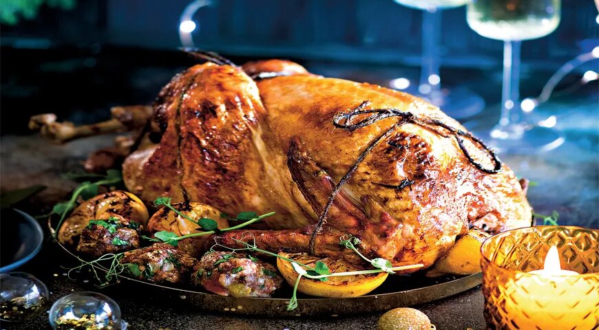   Индейка с финиками, яблоками и ржаным хлебом (Мой Магнит)