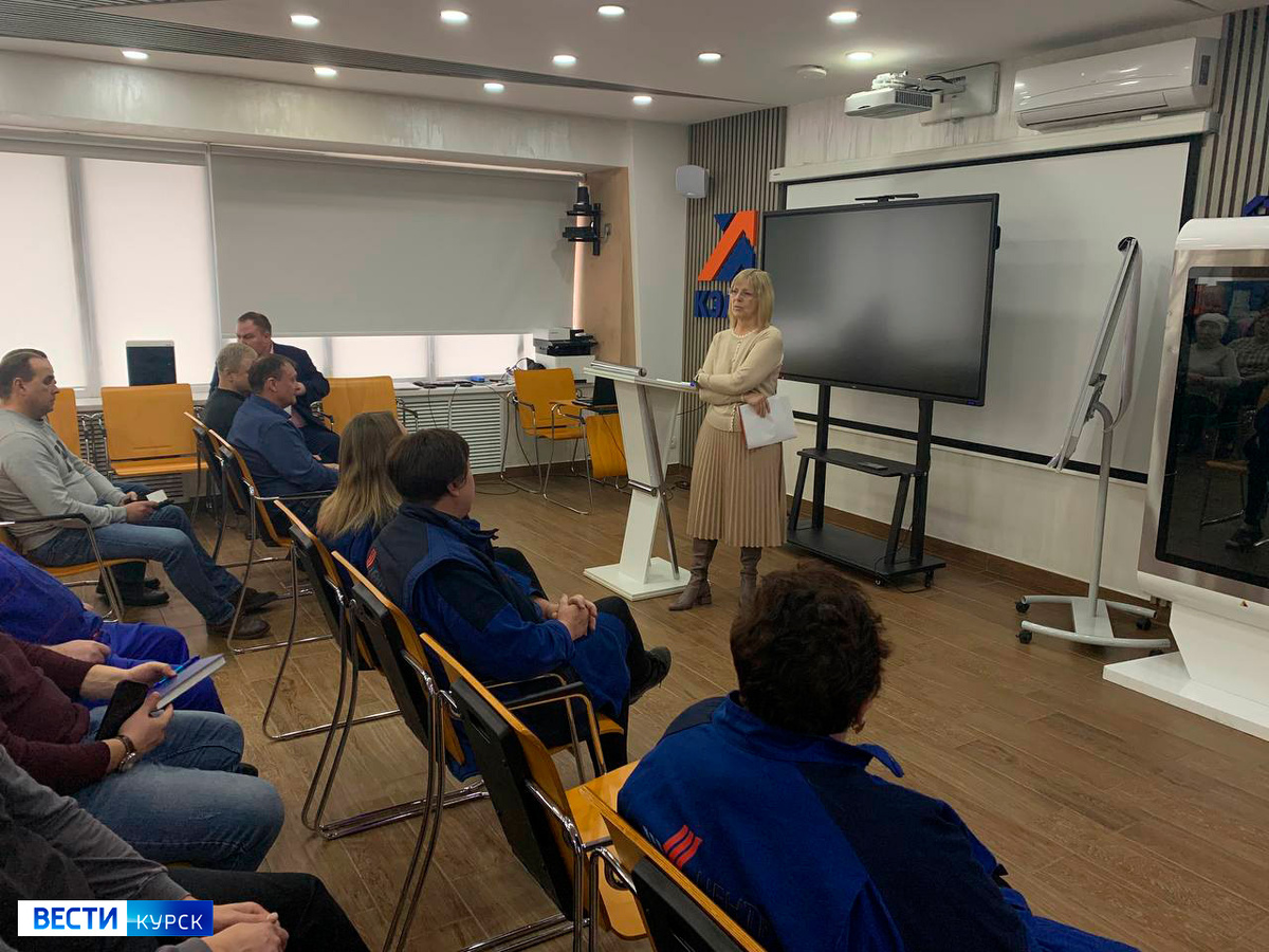    Несмотря на простой приграничных предприятий Курской области, вакансий не стало меньше