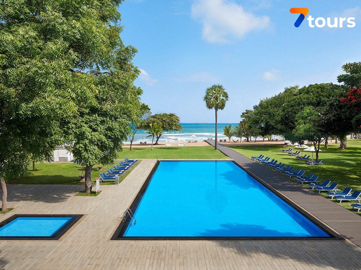 Источник: booking и tripadvisor