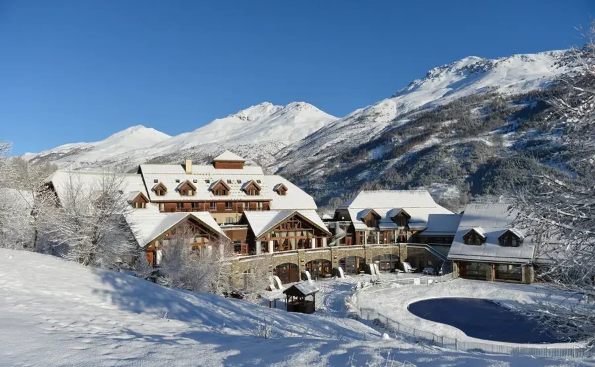    Дорогое удовольствие. Сколько стоят горнолыжные туры в Европу и ски-пассы на альпийских курортах