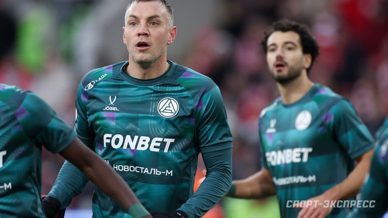    Форвард «Акрона» Артем Дзюба.Дарья Исаева