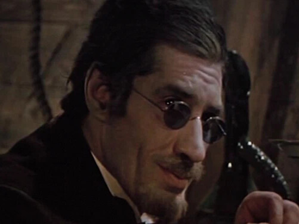 Тараканов в фильме "Достояние республики" (1972)