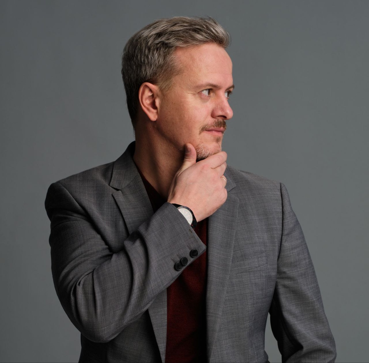 Это я задумался, что еще добавить в свой инвест-портфель)