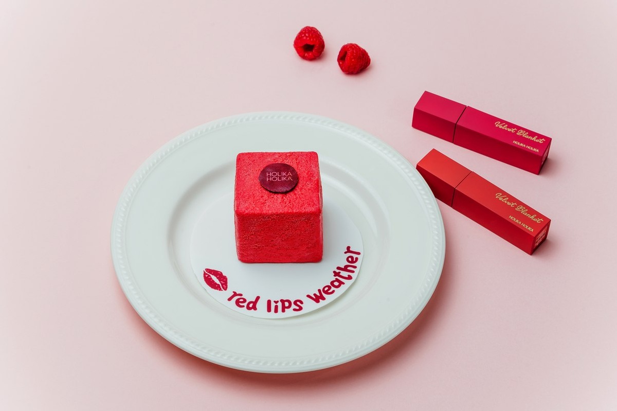    Ресторан греческой кухни The Greeks и Holika Holika выпустили совместный десерт (фото 2)