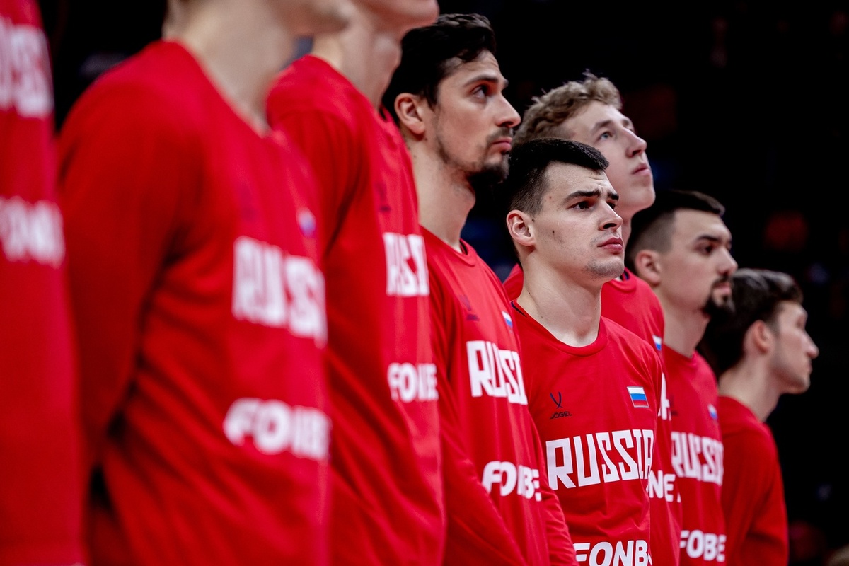 Сборная России перед игрой с Тунисом