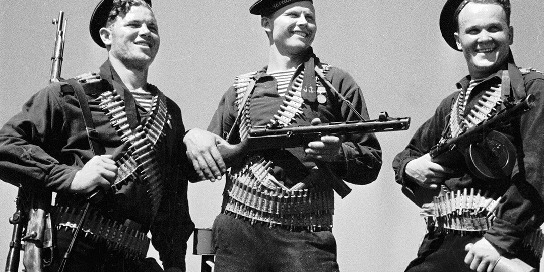 Немцы боялись их как огня. Как проявили себя морские пехотинцы в годы Великой Отечественной?