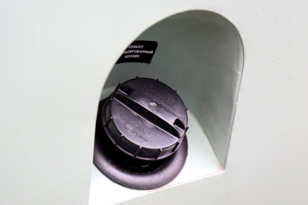    Борис Захаров