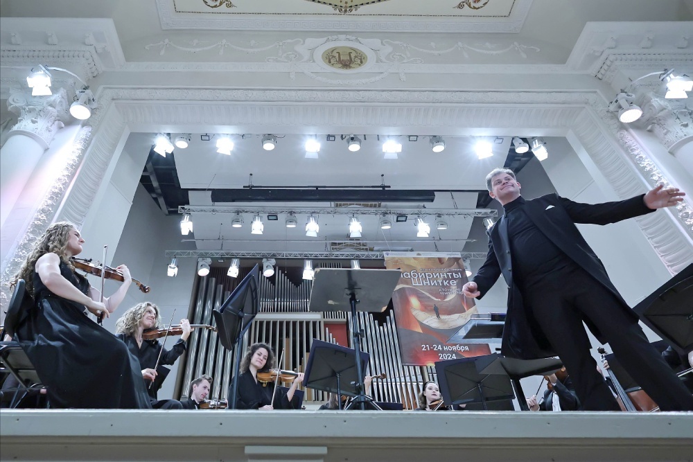    Долгое время музыка Шнитке у нас почти не звучала. В юбилейном году ситуация изменилась: настало время открытий! / Татьяна Андреева / РГ