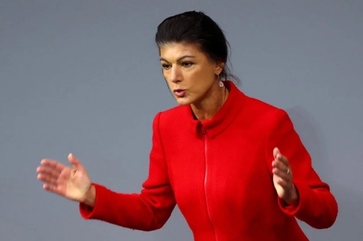    Сара Вагенкнехт