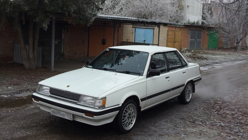 На такой Тойоте я возил ткани в только что открывшийся салон штор