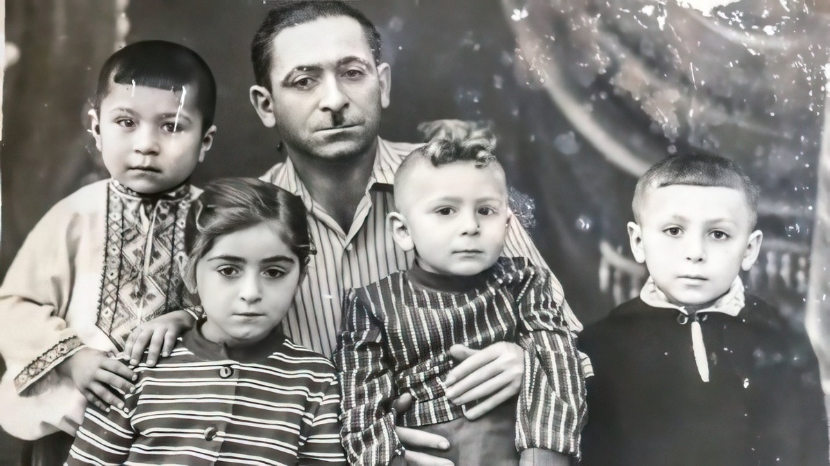 Алишер Усманов в детстве