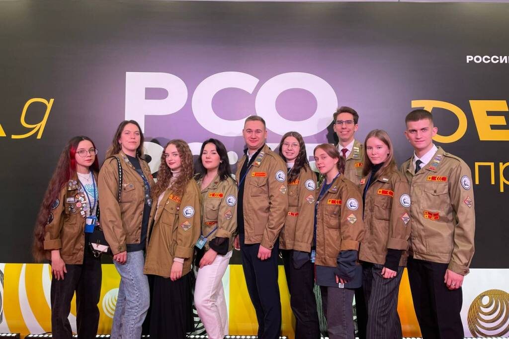    В юбилейном Всероссийском слете студотрядов участвовало более 40 студентов и ветеранов из Карелии. Фото предоставлено пресс-службой правительства Карелии