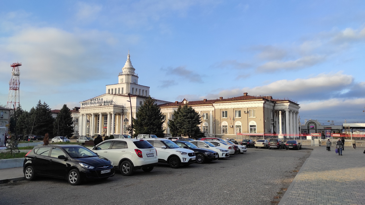 Всего лишь вот такое расстояние надо пройти от вокзала. Фото: Кирилл Полиенко/Polienko: путешествуем вдвоём