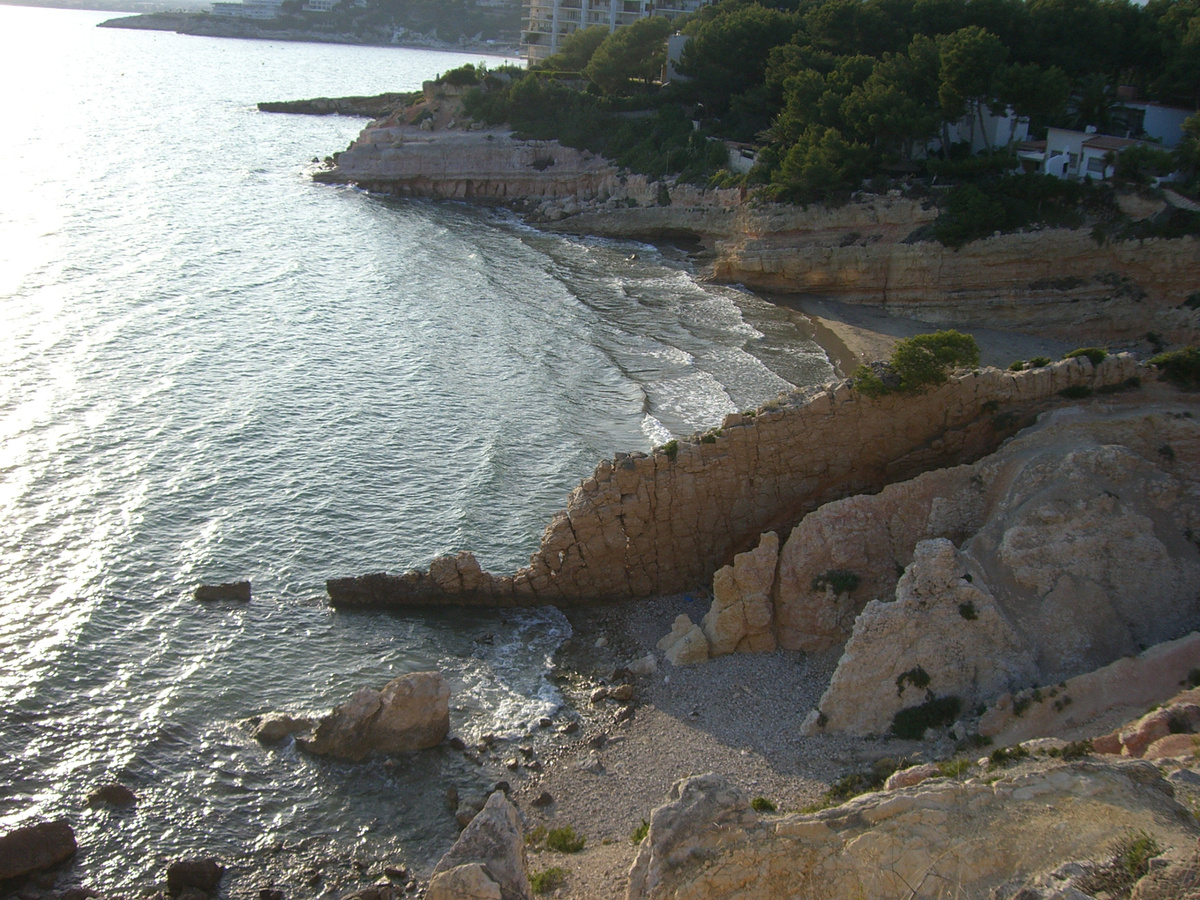 Бухты в Кап Салоу. Фото автора.