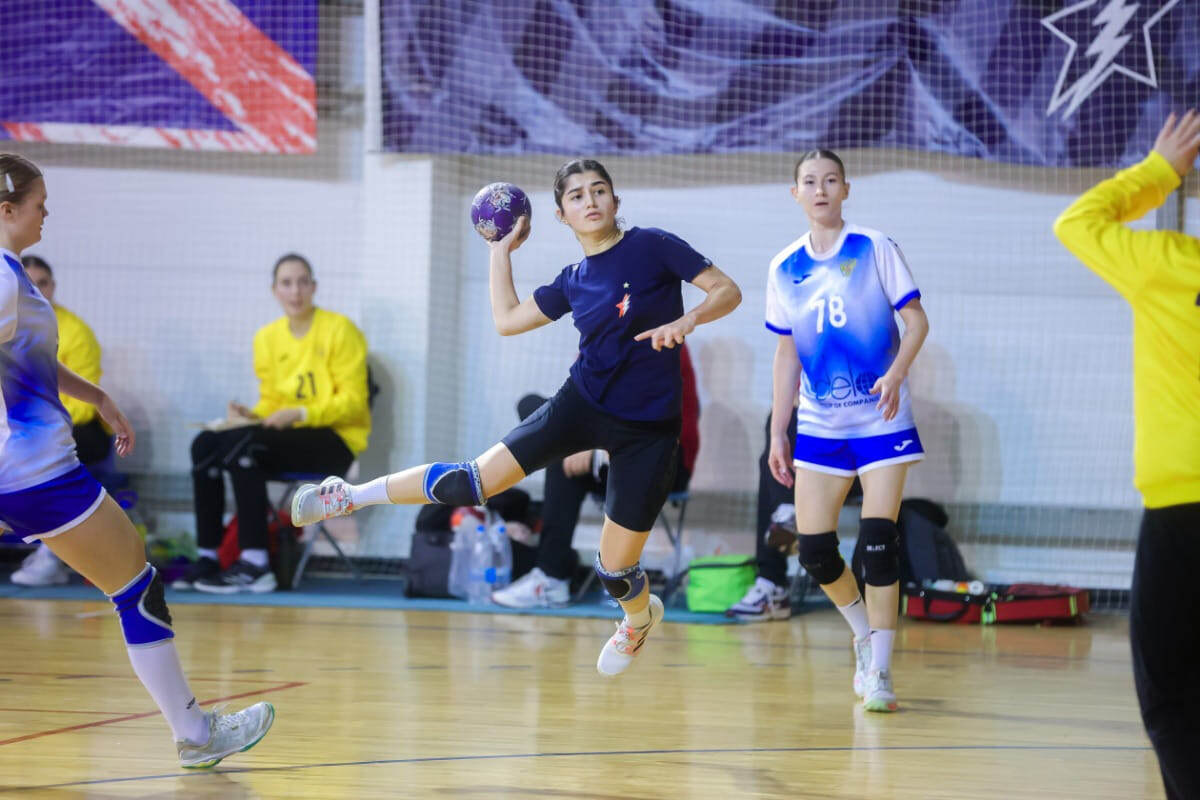    20-летняя Лутфия Раджабекова из "Звезды" тоже получила порцию игрового времени