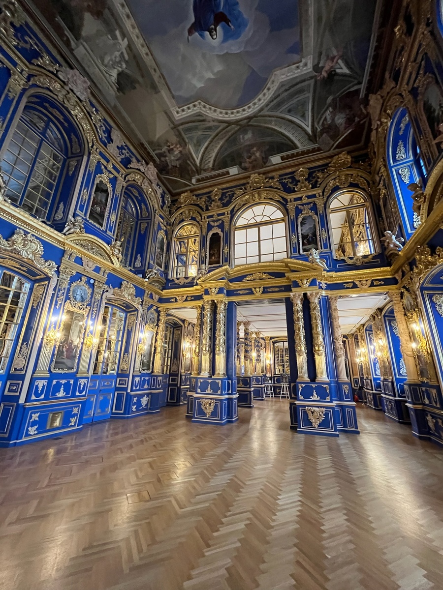 Придворная Воскресенская церковь Большого Царскосельского дворца. Фото автора.