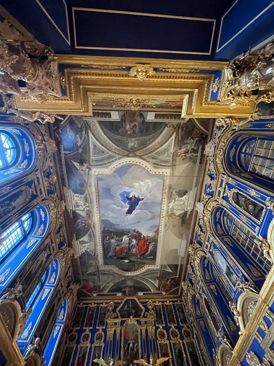 Придворная Воскресенская церковь Большого Царскосельского дворца, плафоны. Фото автора.