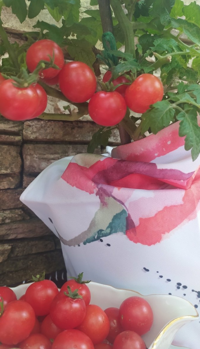 Томат комнатный карликовый Mini Bell Red (Мини Колокольчик)