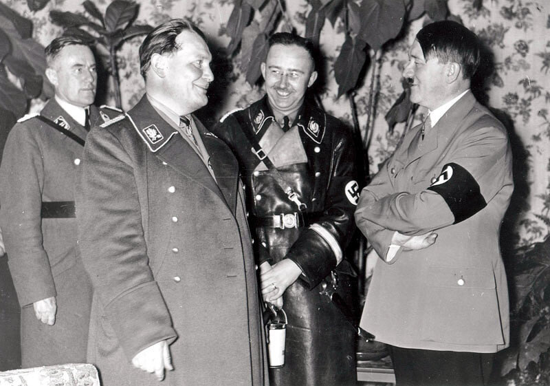 Гиммлер, Геринг и Гитлер