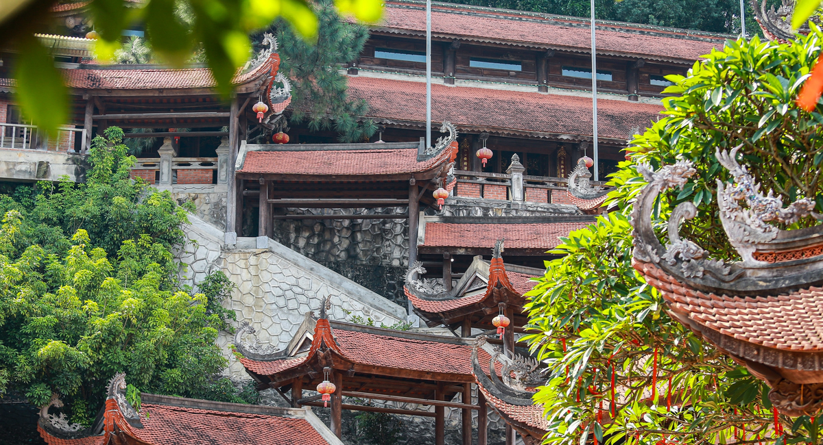 Лестница на верхние ярусы.