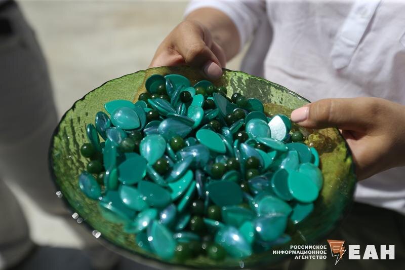    ЕАН / Крупные запасы изумрудов нашли в недрах области