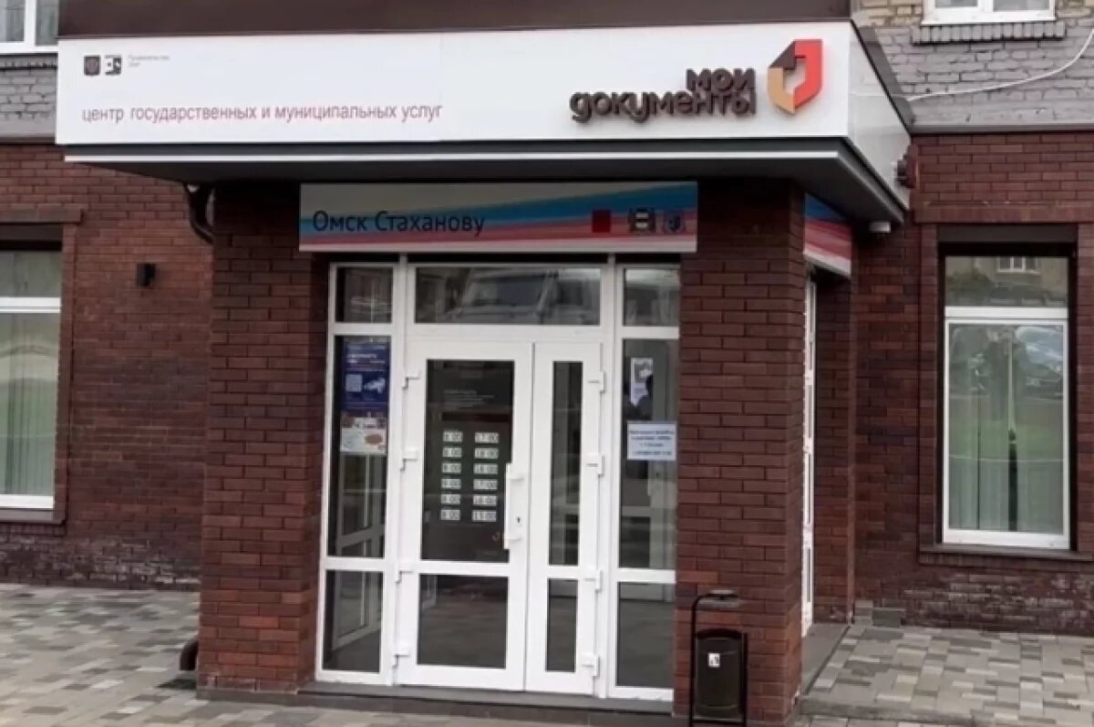    Губернатор Виталий Хоценко побывал в ЛНР на подшефной территории