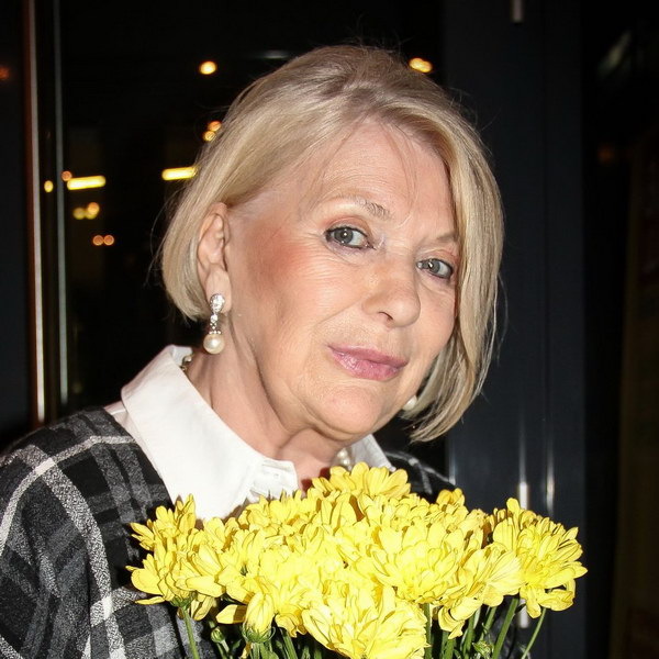     Сегодня 85 лет Галине Польских