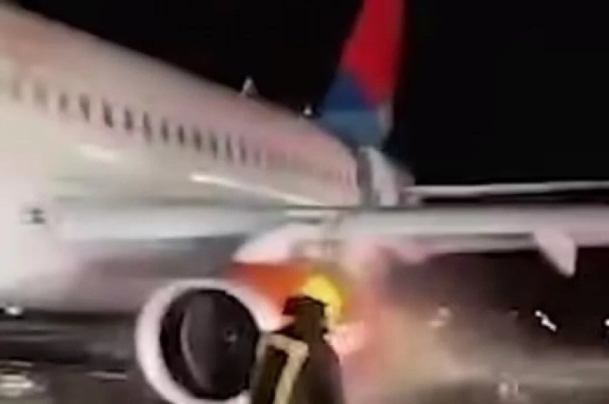    Причиной жесткой посадки в Анталье SSJ-100 назвали сдвиг ветра