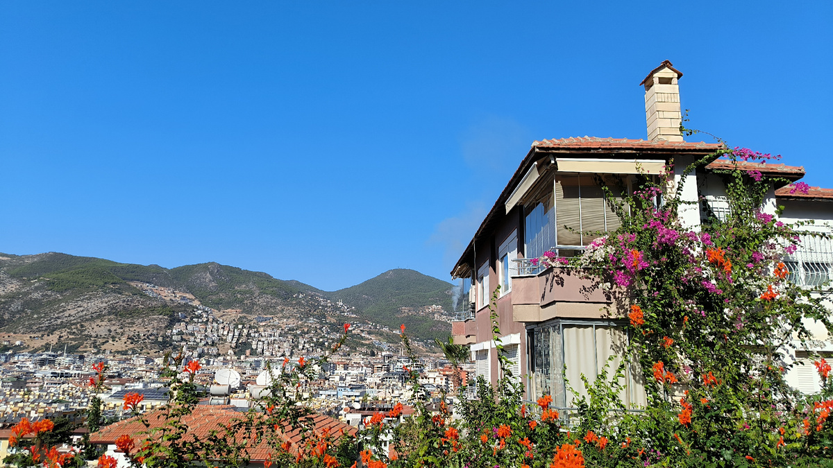 Это виды в начале пути, листайте, еще пара снимков ▶▶▶