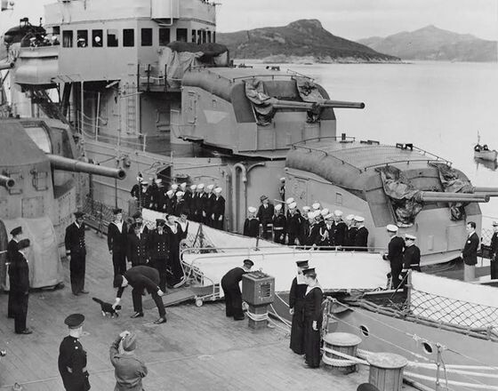  Посещение адмиралом Хартом  линкора "Принц Уэльский", сентябрь 1941 года.