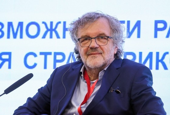    Эмир Кустурица