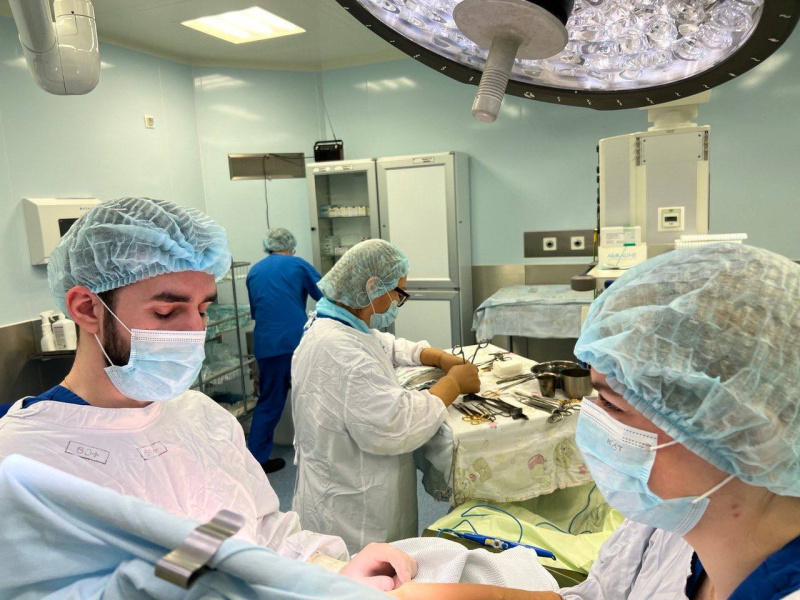    Жительница Югры несколько лет жила с двумя восьмикилограммовыми опухолями