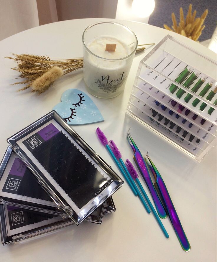 Материалы для наращивания ресниц 