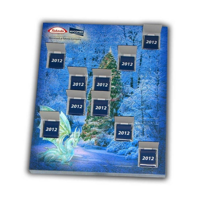 Адвент-календарь с плитками шоколада на Новый год