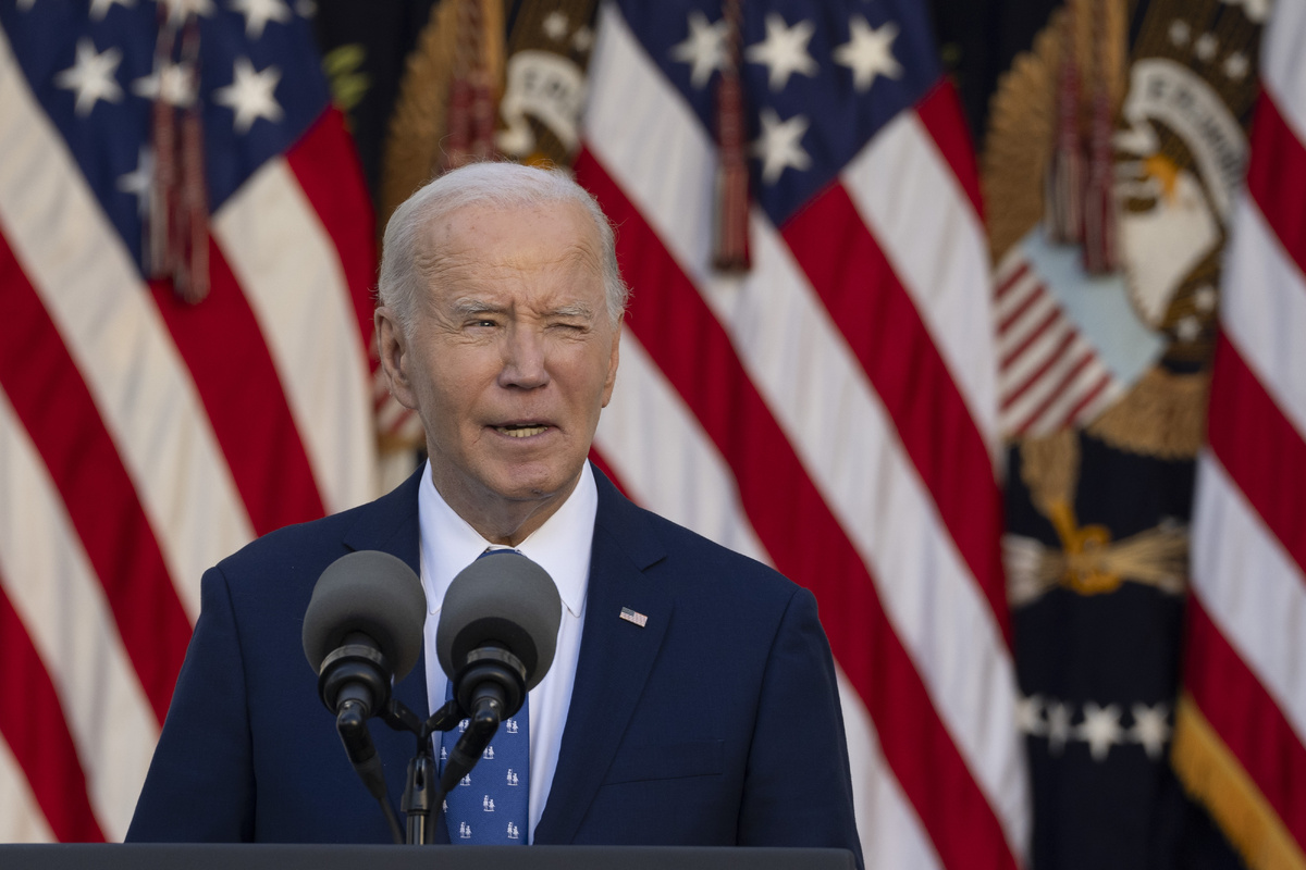    Согласно заявлению Байдена, «Хезболла» в течение 60 дней должна покинуть приграничные районы, где развернут военнослужащих ливанской армии, одновременно с этим израильские войска будут выведены из Ливана.   
Фото: © Hu Yousong/XinHua / www.globallookpress.com