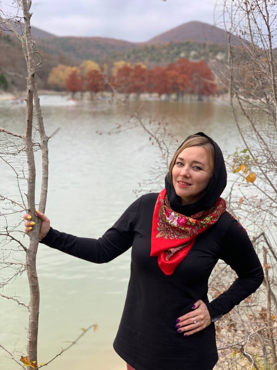 Я, Лида Бережная и кипарисы