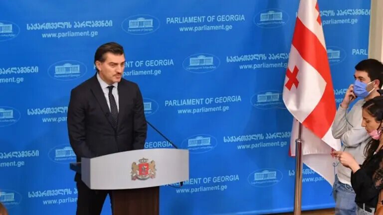 Михаил Кавелашвили стал политиком после карьеры игрока. Фото: пресс-службы парламента Грузии