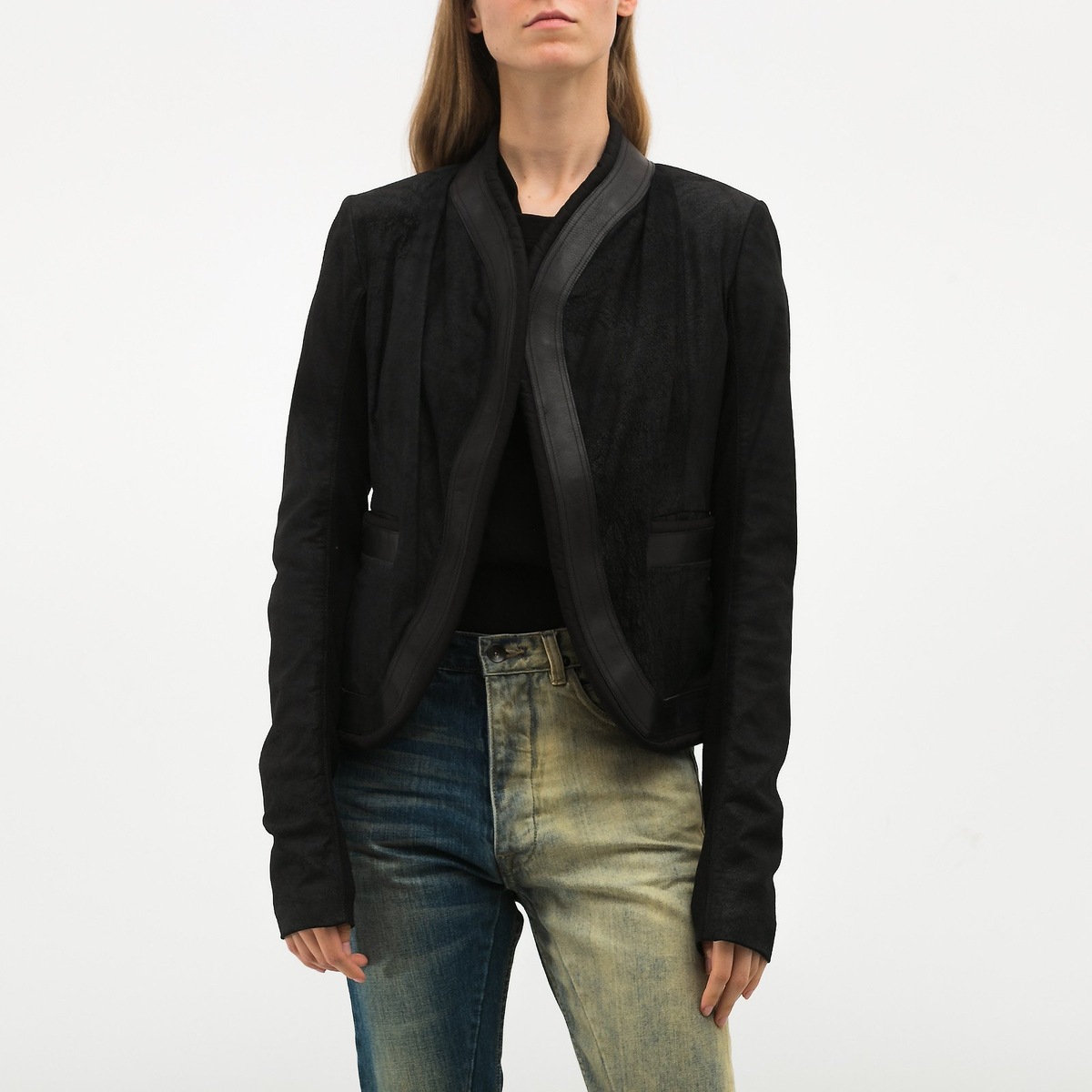 Кожаная куртка Rick Owens из каталога ресейл-платформы Second Friend Store